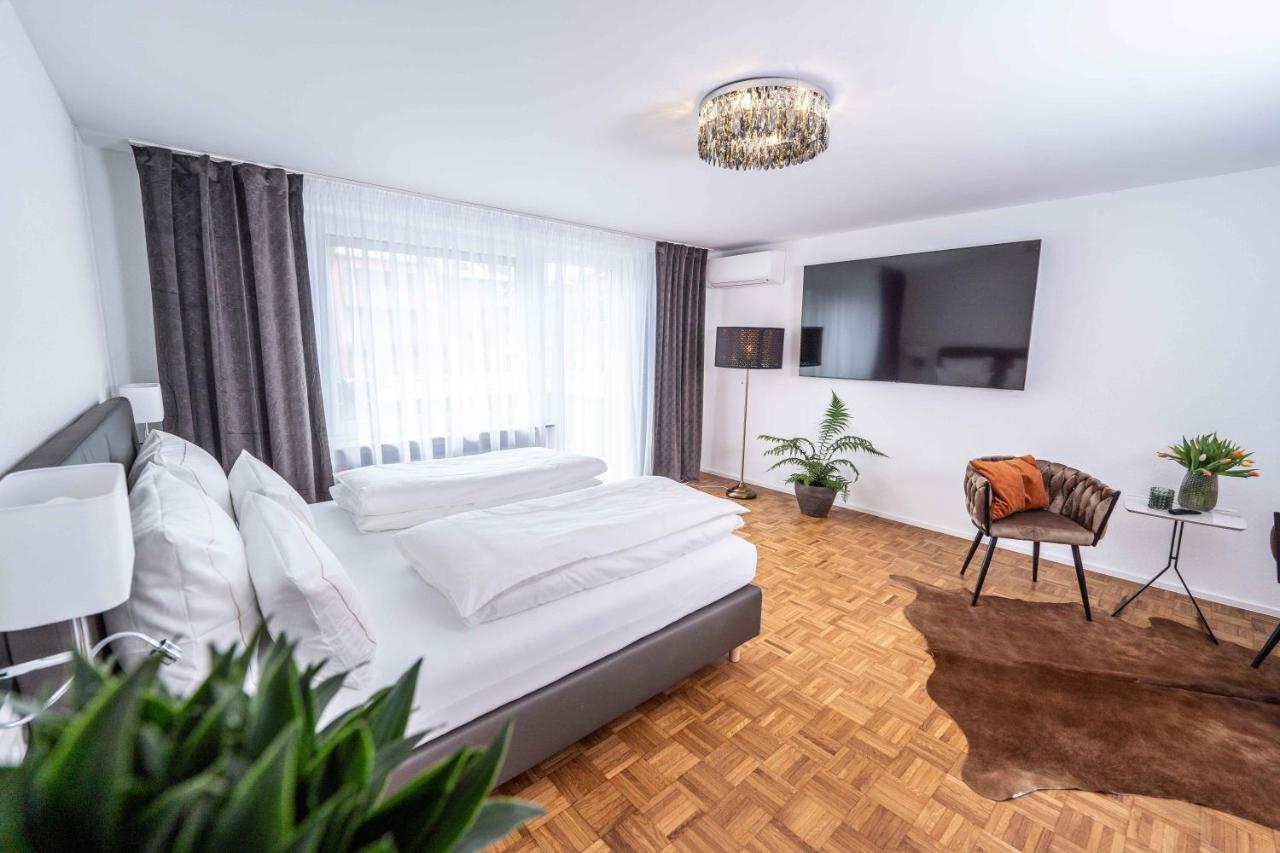 City Wohnung FN L 5 KLIMATISIERT mit Balkon und Küche FDH Exterior foto