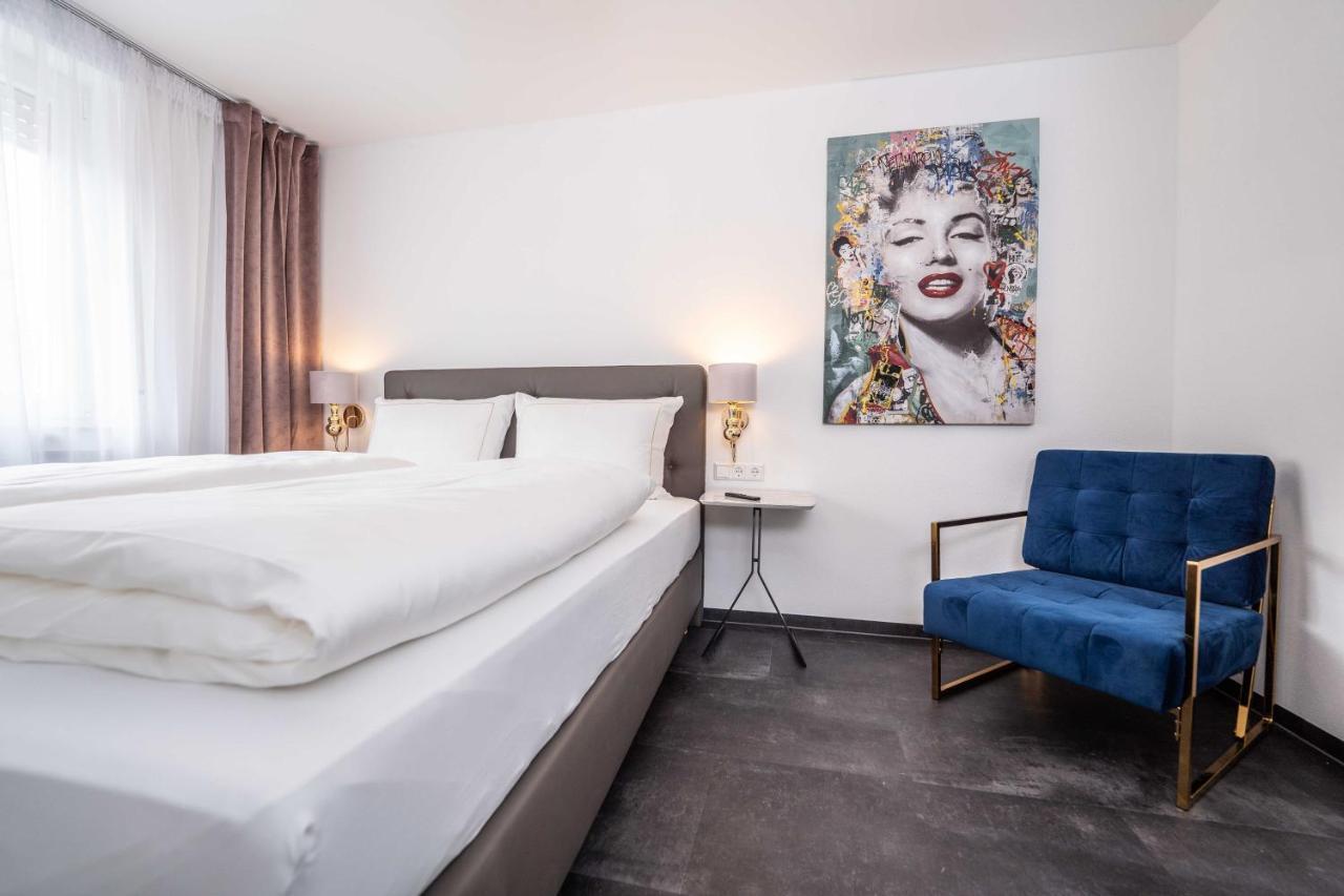 City Wohnung FN L 5 KLIMATISIERT mit Balkon und Küche FDH Exterior foto
